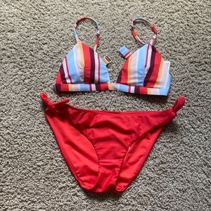 Hollister red bikini set (size S)